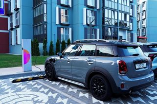 Brzy si auto nabijete na každé benzince, říká šéf E.ON Drive - Seznam Zprávy